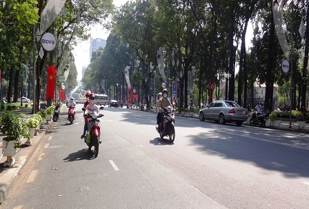 Có một Sài Gòn "sống chậm", bình yên hiếm gặp - 3 Những con đường nhỏ hẹp này, ngày thường người chật như nêm, nay rộng thênh thang