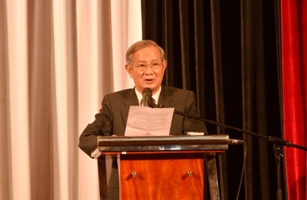 Bản tuyên bố "Phản đối Trung Quốc đặt giàn khoan trái phép trong vùng biển Việt Nam" - 1 Ông Phạm Vĩnh Thái, Phó Chủ tịch thường trực Hội Luật gia TPHCM đọc Tuyên bố