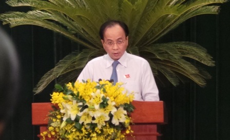 TPHCM đề xuất thành lập Sở Du lịch - 2 Ông Lê Mạnh Hà - Phó Chủ tịch UBND TPHCM đọc tờ trình về dự án đầu tư của Samsung
