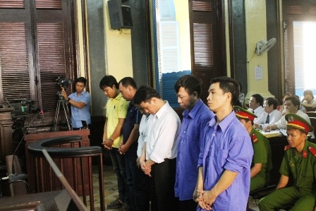 Chủ massage Tân Hoàng Phát nói tiếp viên vu khống - 1 Các bị cáo tại phiên tòa sơ thẩm lần 2