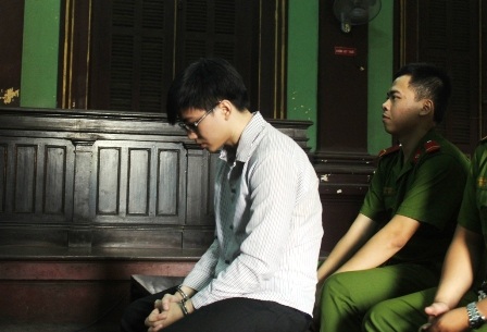 "Chỉ vì phút mù quáng trong tình yêu..." - 1 Bị cáo Phú tại tòa phúc thẩm