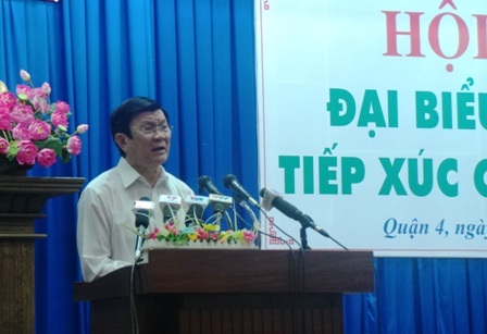 Chủ tịch nước phát biểu tại buổi tiếp xúc cử tri Quận 4.