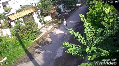 Đóng vai nhân viên thu tiền nước, đột nhập nhà dân trộm 100 triệu đồng - 1 Đối tượng đóng giả làm nhân viên thu tiền nước để thăm dò