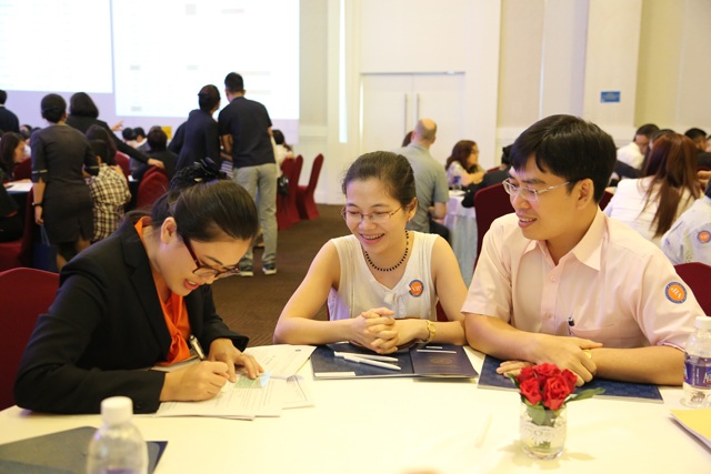 Phú Mỹ Hưng: Tiêu thụ gần 900 căn hộ chỉ trong 60 ngày - 5 Các giải pháp tài chính như thanh toán dài hơn 3 năm, chi trả khoảng 1% giá trị căn hộ/tháng (từ 20 triệu đồng/tháng), hỗ trợ lãi suất vay 0%trong 28 tháng… là những yếu tố khiến dự án hút được nhiều đối tượng khách hàng, đặc biệt khách hàng trẻ.