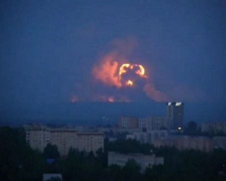 Kho vũ khí tiếp tục phát nổ, số người bị thương tăng lên 75 - 4