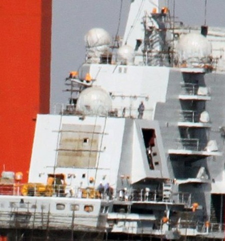 Trung Quốc lần đầu xác nhận sắp có tàu sân bay - 3 Trung Quốc lần đầu xác nhận sắp có tàu sân bay - 3