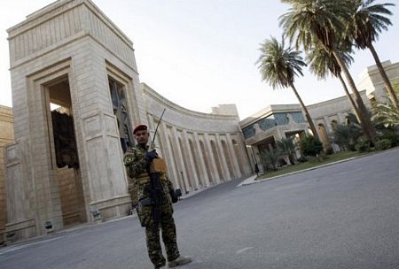 Mỹ bàn giao 9 cung điện xa hoa của Saddam Hussein - 9