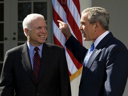 Khi các nhà lãnh đạo thế giới thích chỉ trỏ - 6