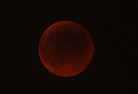 Chiêm ngưỡng nguyệt thực toàn phần đầu tiên trong năm - 10