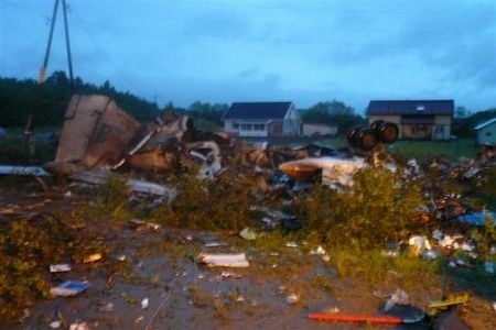 Hiện trường vụ tai nạn máy bay thảm khốc tại Nga - 11