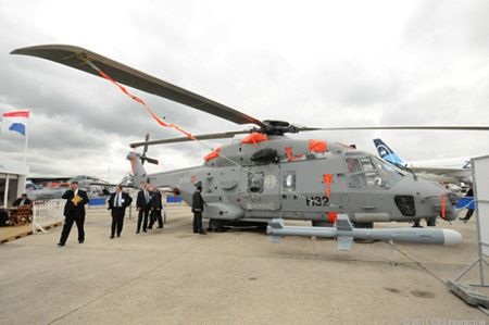 Các máy bay quân sự “khủng” tại triển lãm hàng không - 8