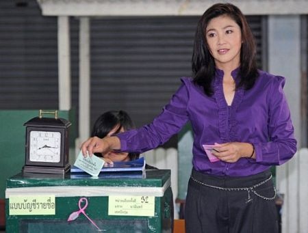 Bà Yingluck Shinawatra có thể trở thành nữ thủ tướng Thái đầu tiên - 3