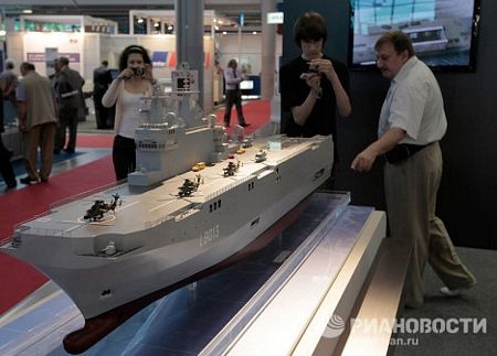 Tàu chiến thế giới hội tụ tại triển lãm hải quân Nga - 5
