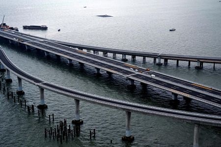 Cầu vượt biển dài nhất thế giới - 14