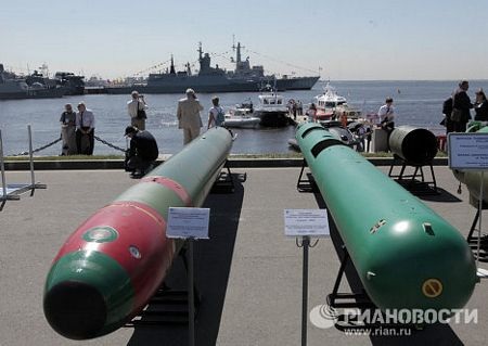 Tàu chiến thế giới hội tụ tại triển lãm hải quân Nga - 10