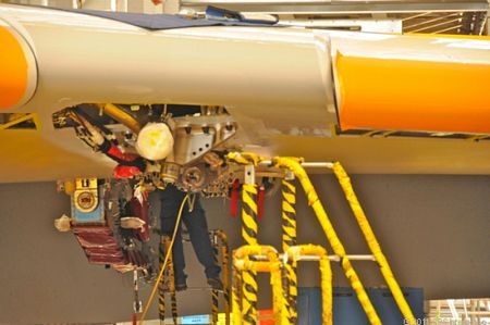 “Đột nhập” nhà máy lắp ráp máy bay Airbus A380 - 5 “Đột nhập” nhà máy lắp ráp máy bay Airbus A380 - 5