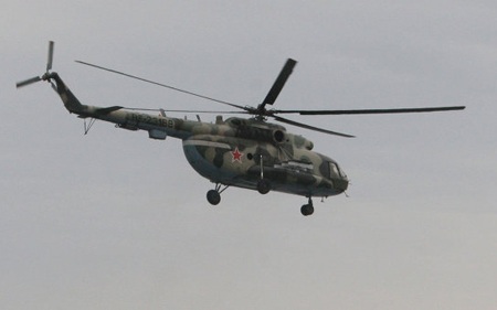 Nga: Rơi trực thăng Mi-8, bốn người chết - 1 Nga: Rơi trực thăng Mi-8, bốn người chết - 1