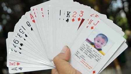 Trung Quốc phá băng nhóm buôn trẻ em, giải cứu 89 em nhỏ - 1