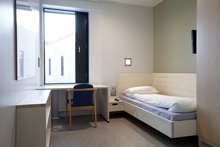 Breivik có thể thụ án tại nhà tù sang trọng bậc nhất Na Uy - 2 Breivik có thể thụ án tại nhà tù sang trọng bậc nhất Na Uy - 2