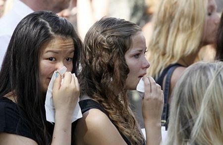 Lễ tang xúc động của nạn nhân vụ tấn công khủng bố Na Uy - 8