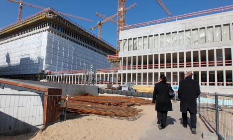 Đức “bẽ mặt” vì bản thiết kế trụ sở tình báo mới mất tích bí ẩn - 1 Đức “bẽ mặt” vì bản thiết kế trụ sở tình báo mới mất tích bí ẩn - 1