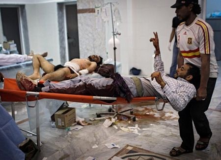 Phe nổi dậy Libya tiến vào thủ đô Tripoli - 11 Phe nổi dậy Libya tiến vào thủ đô Tripoli - 11