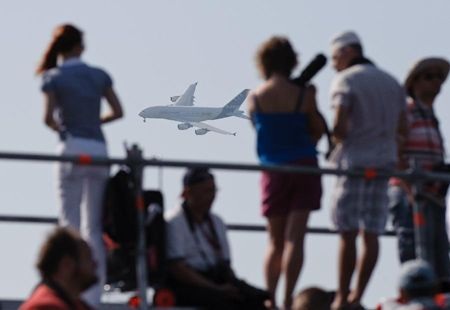 Các màn trình diễn ấn tượng tại triển lãm hàng không Nga - 11