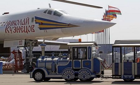 Các màn trình diễn ấn tượng tại triển lãm hàng không Nga - 22