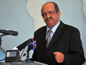 Algeria chính thức đóng cửa biên giới với Libya - 1