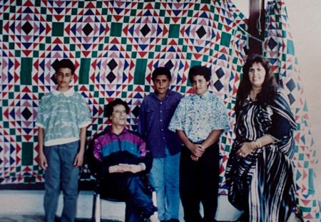 Album ảnh gia đình hiếm thấy của Đại tá Gadhafi - 12