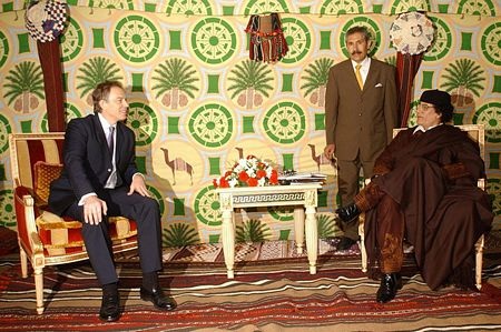 42 năm cầm quyền của Đại tá Gadhafi - 15