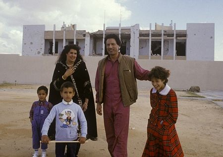 Album ảnh gia đình hiếm thấy của Đại tá Gadhafi - 1