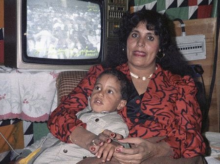 Album ảnh gia đình hiếm thấy của Đại tá Gadhafi - 4