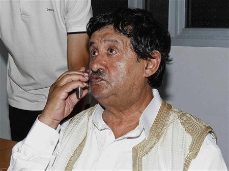 Bắt sống Ngoại trưởng của Gadhafi - 1