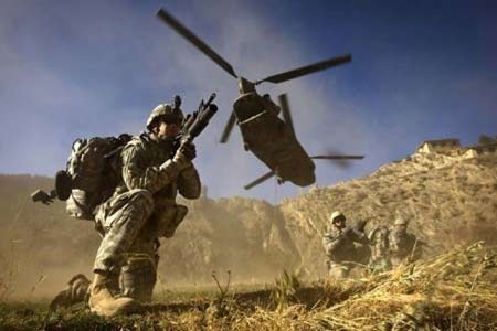 NATO tiêu diệt các phần tử bắn hạ trực thăng chở 38 người - 1 NATO tiêu diệt các phần tử bắn hạ trực thăng chở 38 người - 1