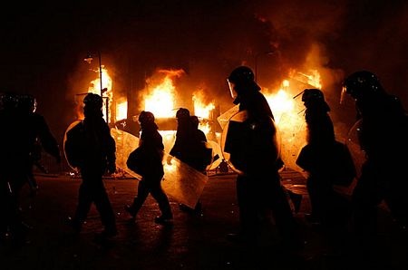 London tan hoang sau vụ bạo động  - 9