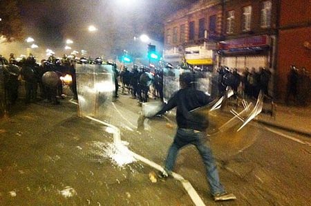 London tan hoang sau vụ bạo động  - 7