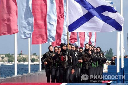 Hải quân Nga phô diễn sức mạnh - 14