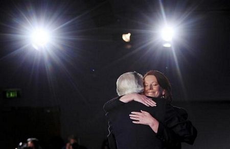 Những “bóng hồng” nắm quyền khắp thế giới  - 17