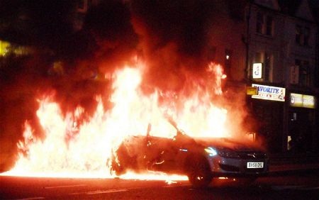 London tan hoang sau vụ bạo động  - 15