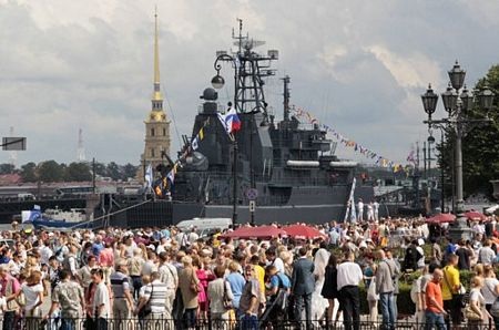 Hải quân Nga phô diễn sức mạnh - 10