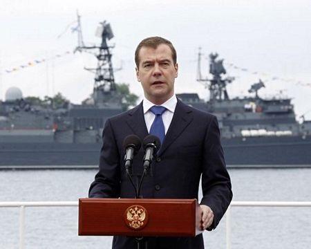 Hải quân Nga phô diễn sức mạnh - 12