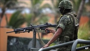 Lại phát hiện 32 xác chết tại Mexico - 1