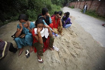 19 người chết trong tai nạn máy bay tại Nepal - 11