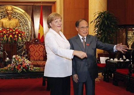 Ảnh Thủ tướng Đức Angela Merkel tại Hà Nội - 9