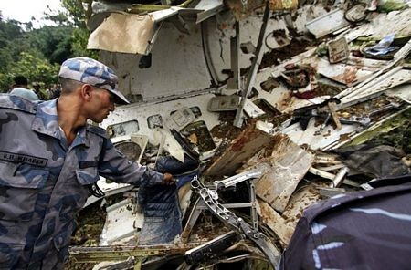 19 người chết trong tai nạn máy bay tại Nepal - 5