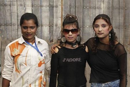 Những màn trình diễn ly kỳ dưới “Giếng Tử thần” - 10