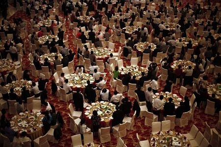 Làng giàu nhất Trung Quốc khánh thành khách sạn chọc trời - 19