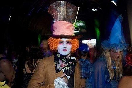 Tưng bừng lễ hội Halloween khắp thế giới  - 5