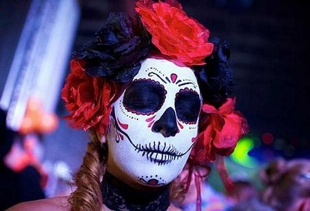 Tưng bừng lễ hội Halloween khắp thế giới  - 7